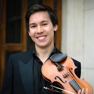 Violinist Isaac-Eng