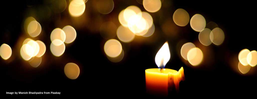 Enchanting Candlelight Strolls to Experience in Ontario This Holiday Season